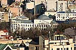В центре - здание МЧС Украины на ул. Михаила Коцюбинского. 